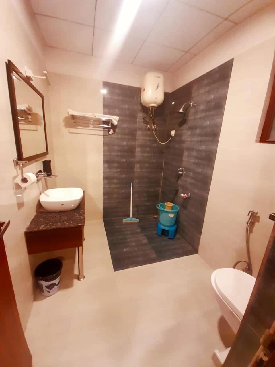 Bonfire Hostels Rishīkesh 外观 照片