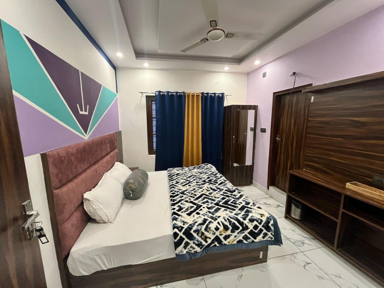 Bonfire Hostels Rishīkesh 外观 照片