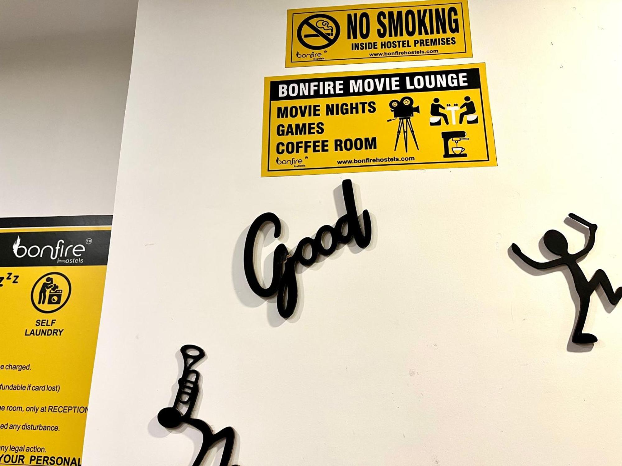 Bonfire Hostels Rishīkesh 外观 照片